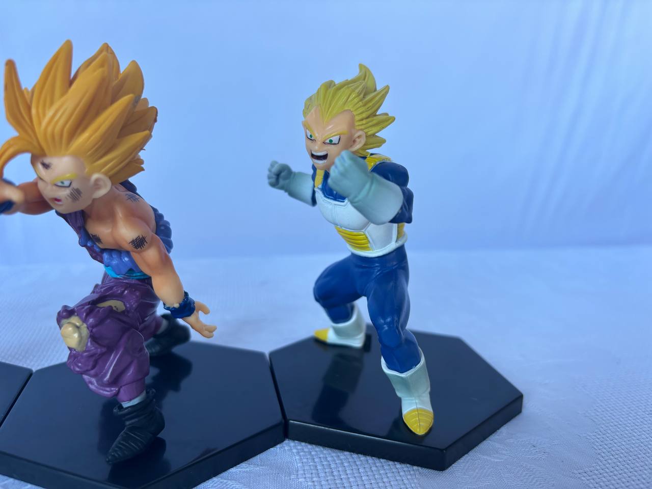Dragon Ball Set 4 Mini Action Figure Statue