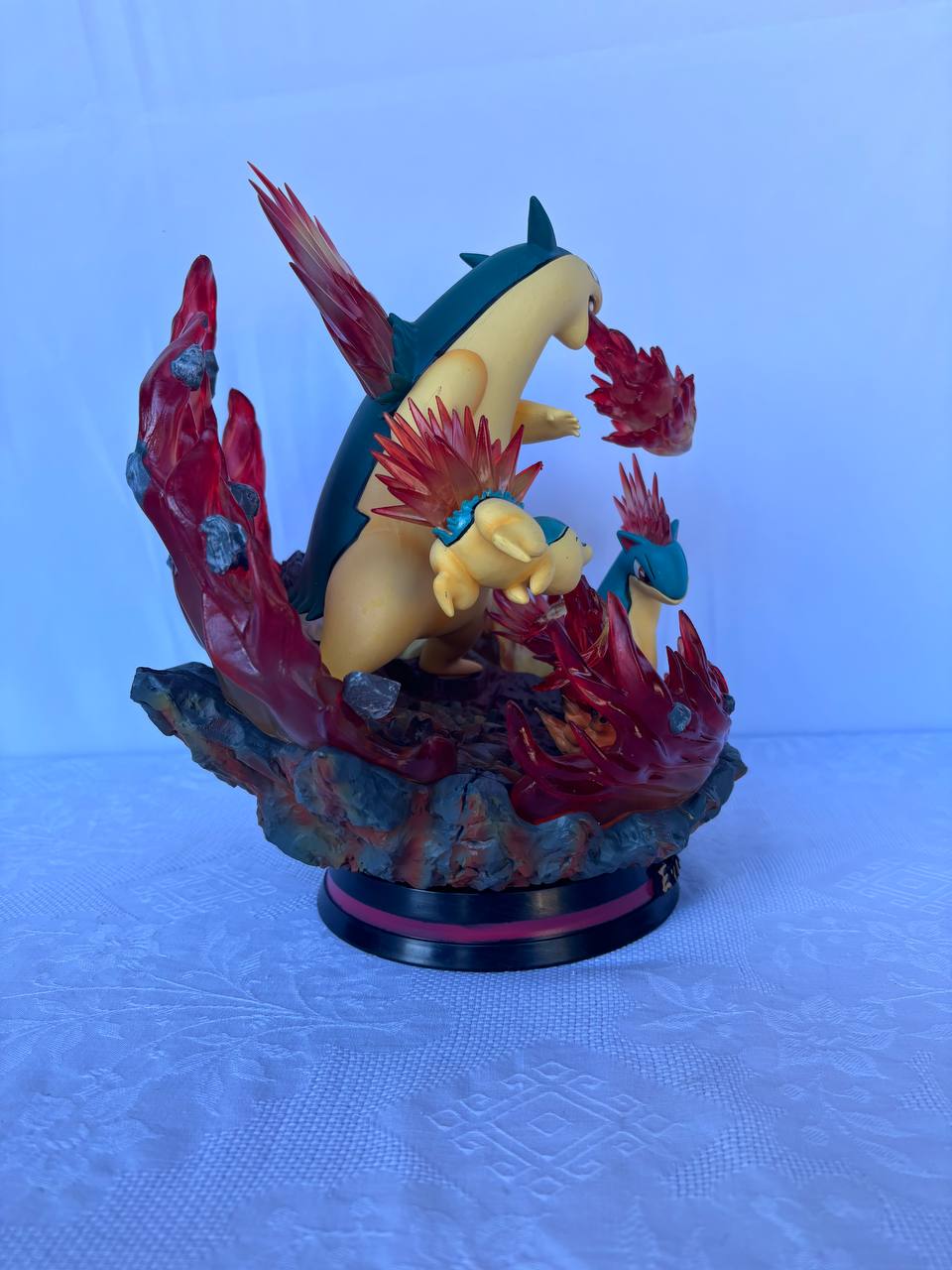 Pokemon Typhlosion Action Figure Statue 30cm