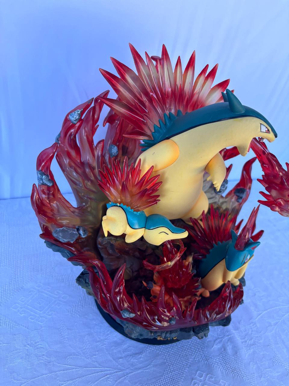 Pokemon Typhlosion Action Figure Statue 30cm