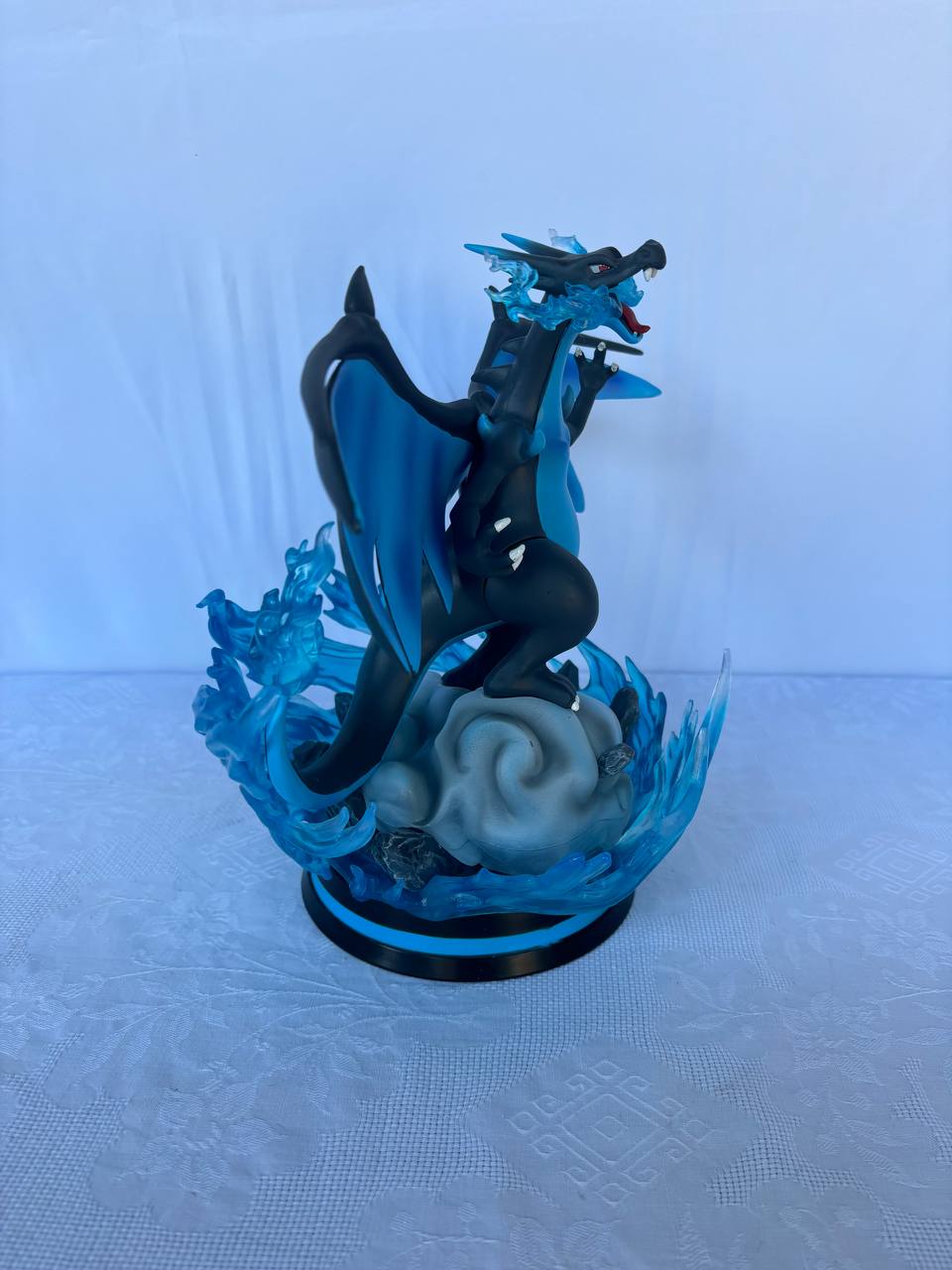 Pokemon Charizard Action Figure Statue 25cm