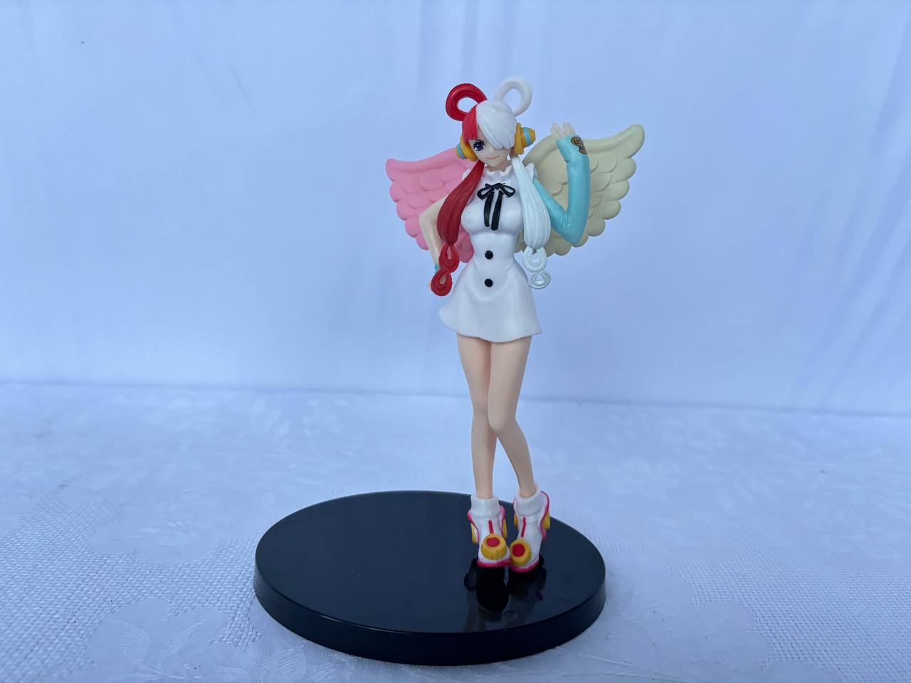 OnePiece Uta Action Figure Statue 17cm