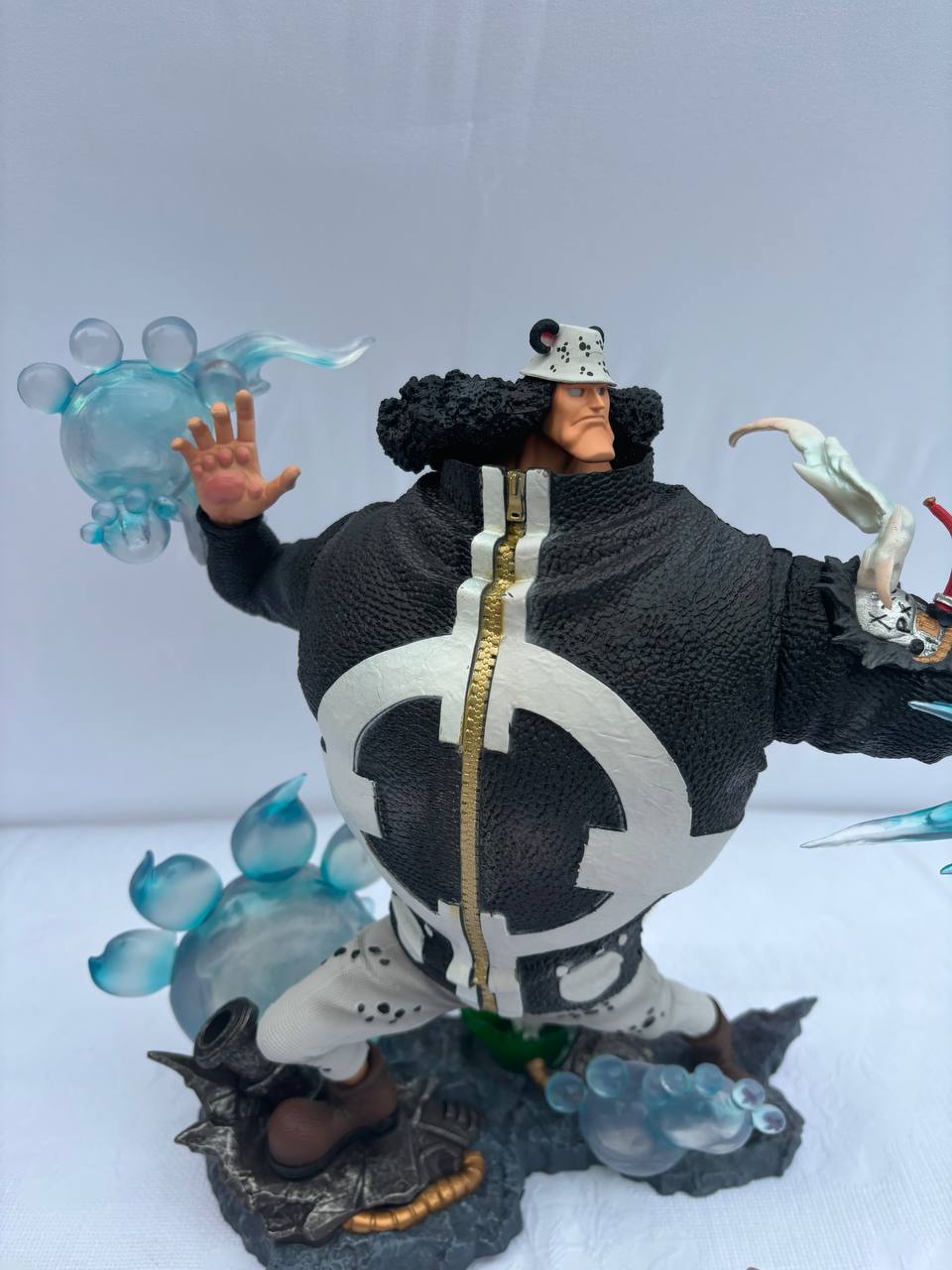 One Piece Bartholemew Kuma Action Figure Statue 31cm