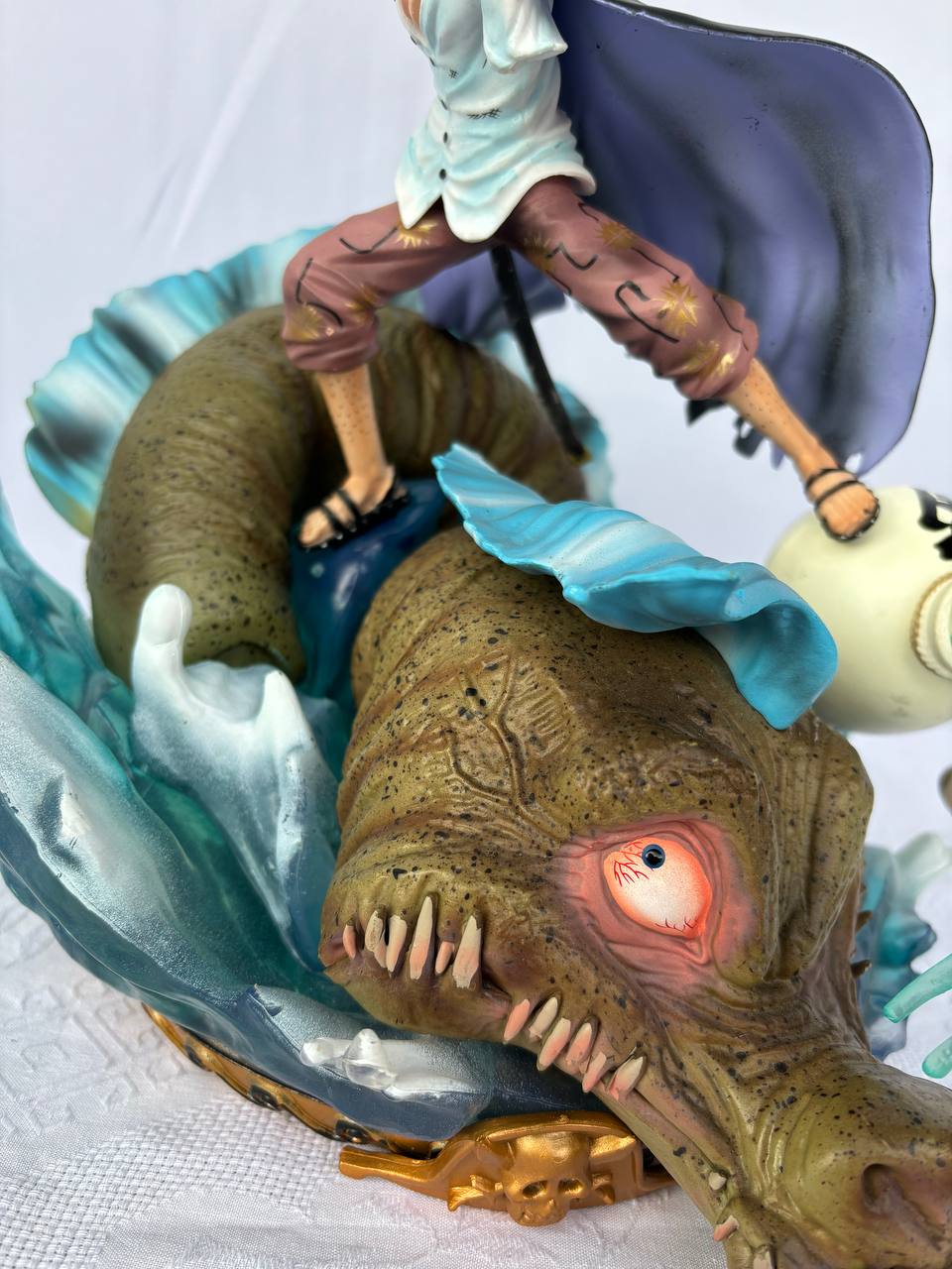 One Piece Shanks Action Figure Statue