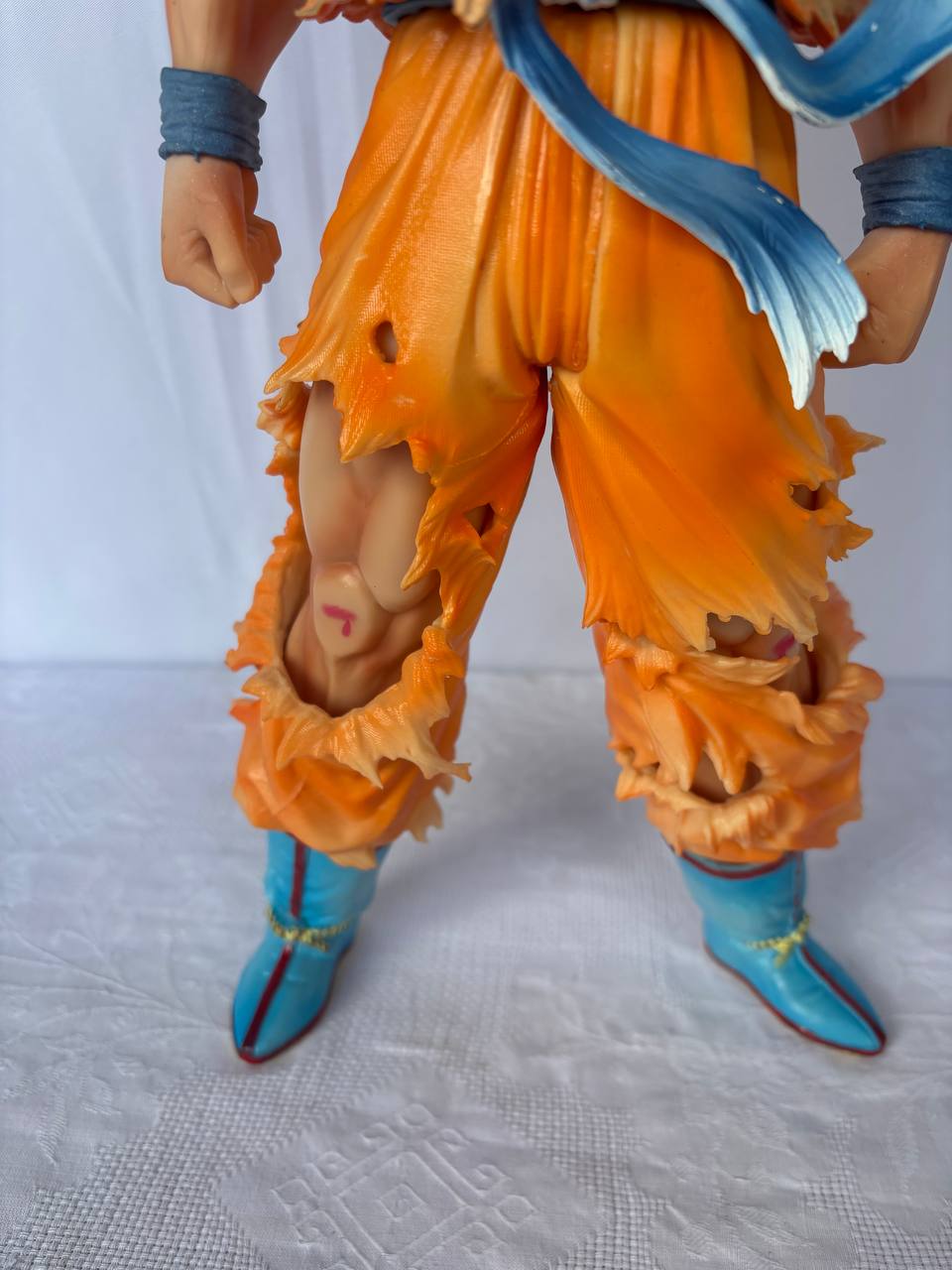 Dragon Ball Goku Super Saiyan 2 Action Figure Statue 28cm