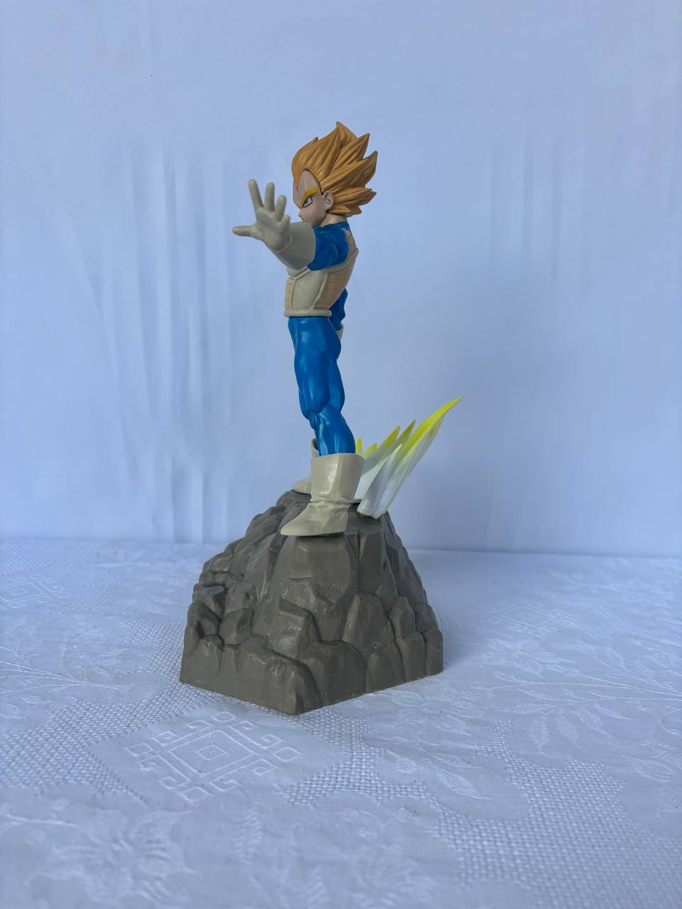 Dragon Ball Vegeta Super Saiyan Action Figure Statue 22cm