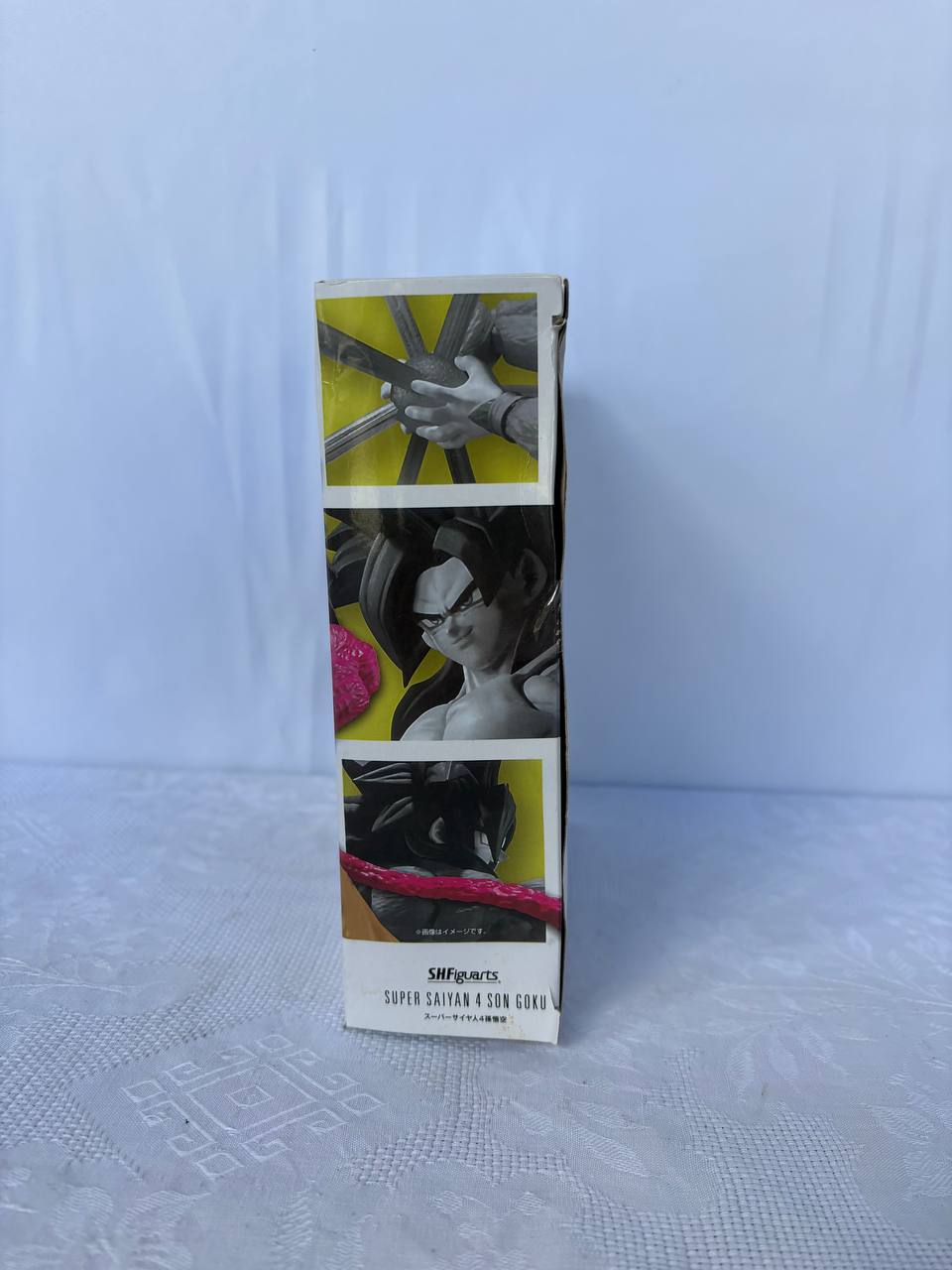 Dragon Ball Goku Super Saiyan 4 Action Figure Statue