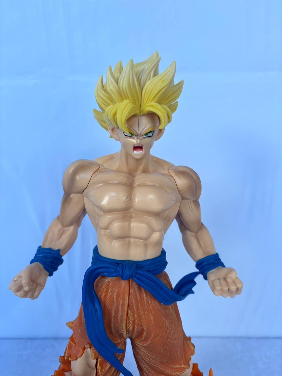 Dragon Ball Goku Super Saiyan Action Figure Statue 33cm