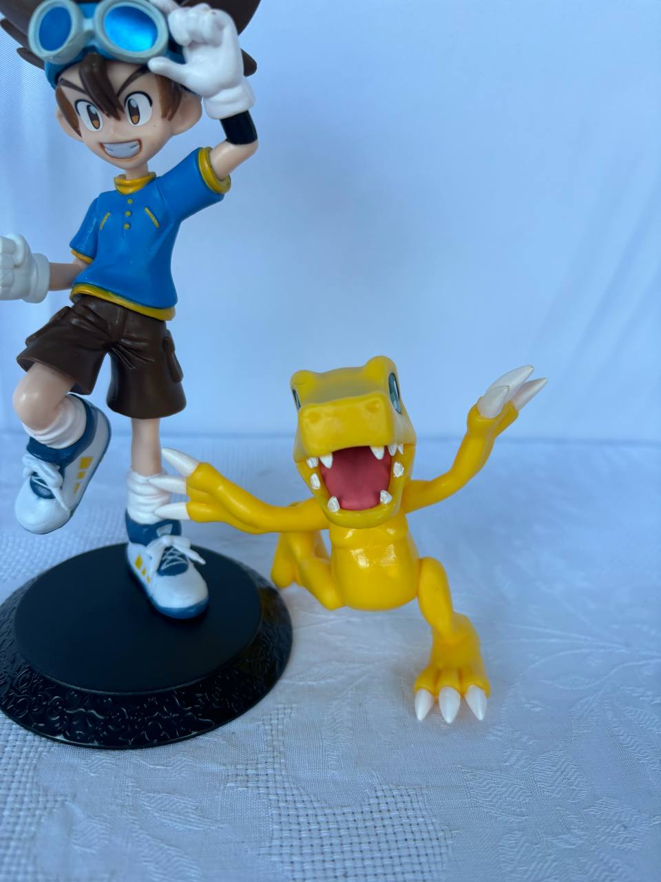 Digimon Agumon Tai Action Figure Statue 17cm