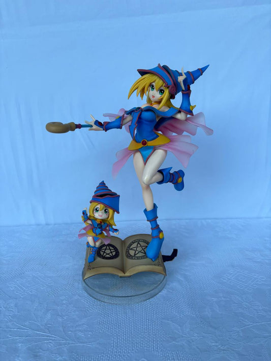 Yu-Gi-Oh! Dark Magician Girl Action Figure Statue 25cm