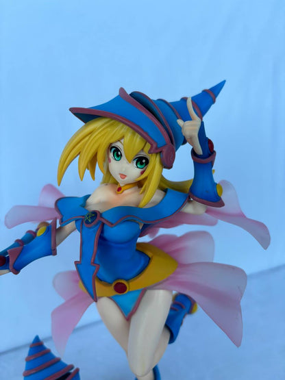 Yu-Gi-Oh! Dark Magician Girl Action Figure Statue 25cm