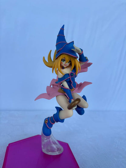 Yu-Gi-Oh! Dark Magician Girl Action Figure Statue 20cm