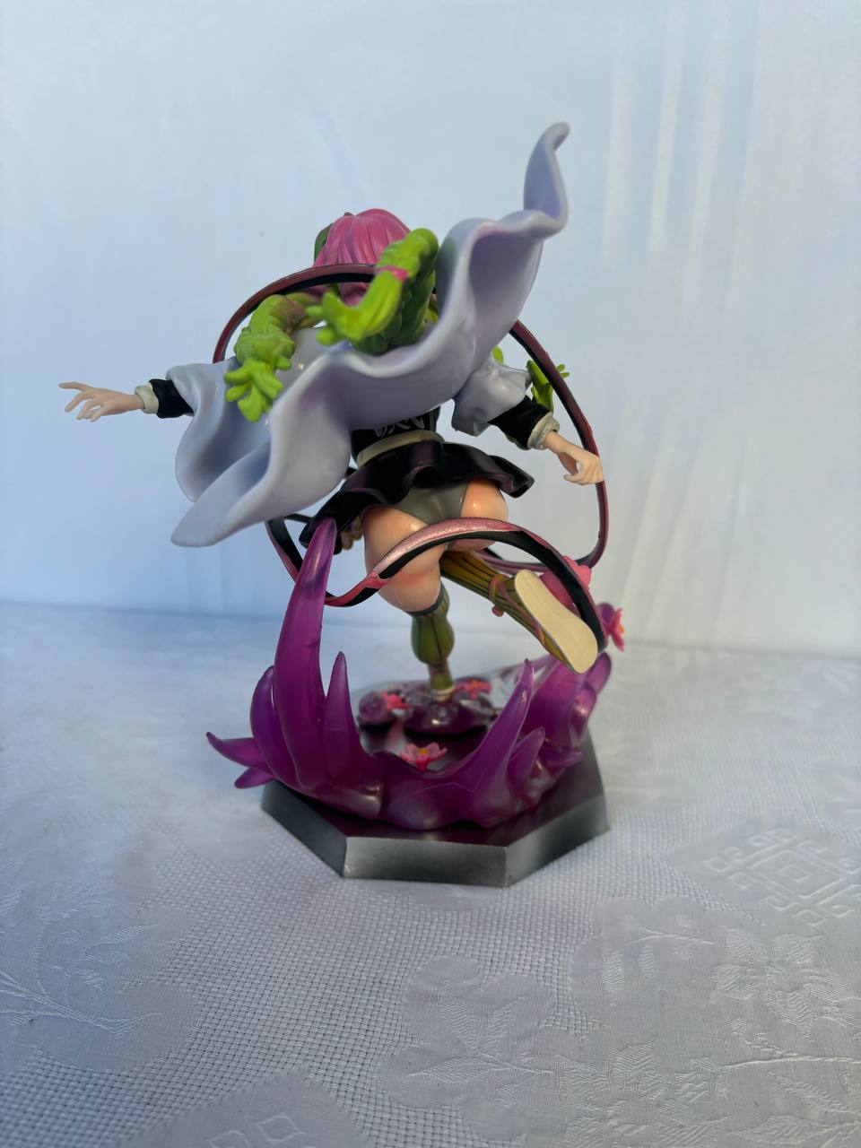 Demon Slayer Kanroji Mitsuri Action Figure Statue 22cm