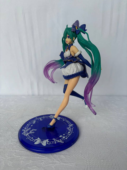 Hatsune Miku Action Figure Statue 18cm