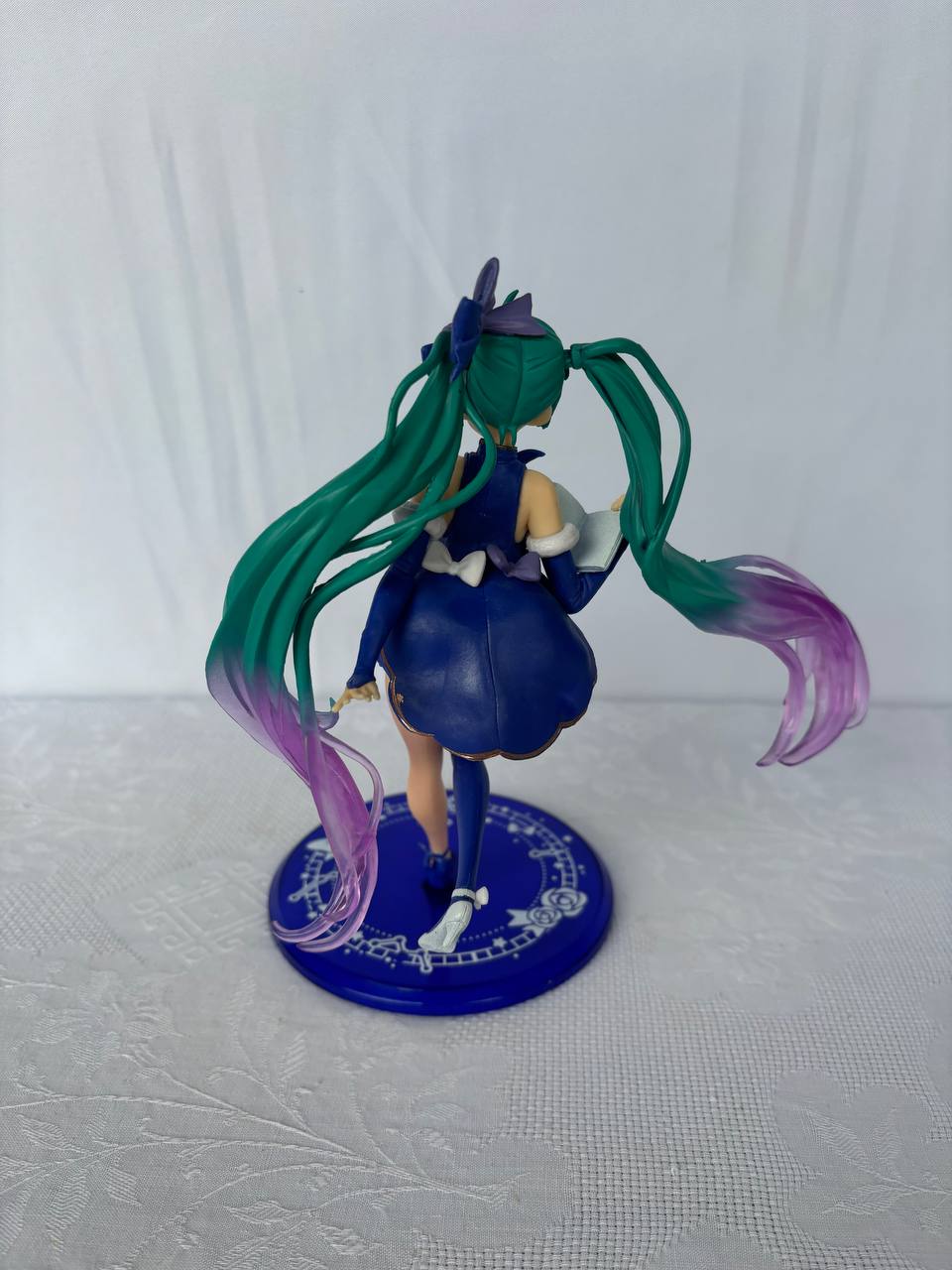 Hatsune Miku Action Figure Statue 18cm