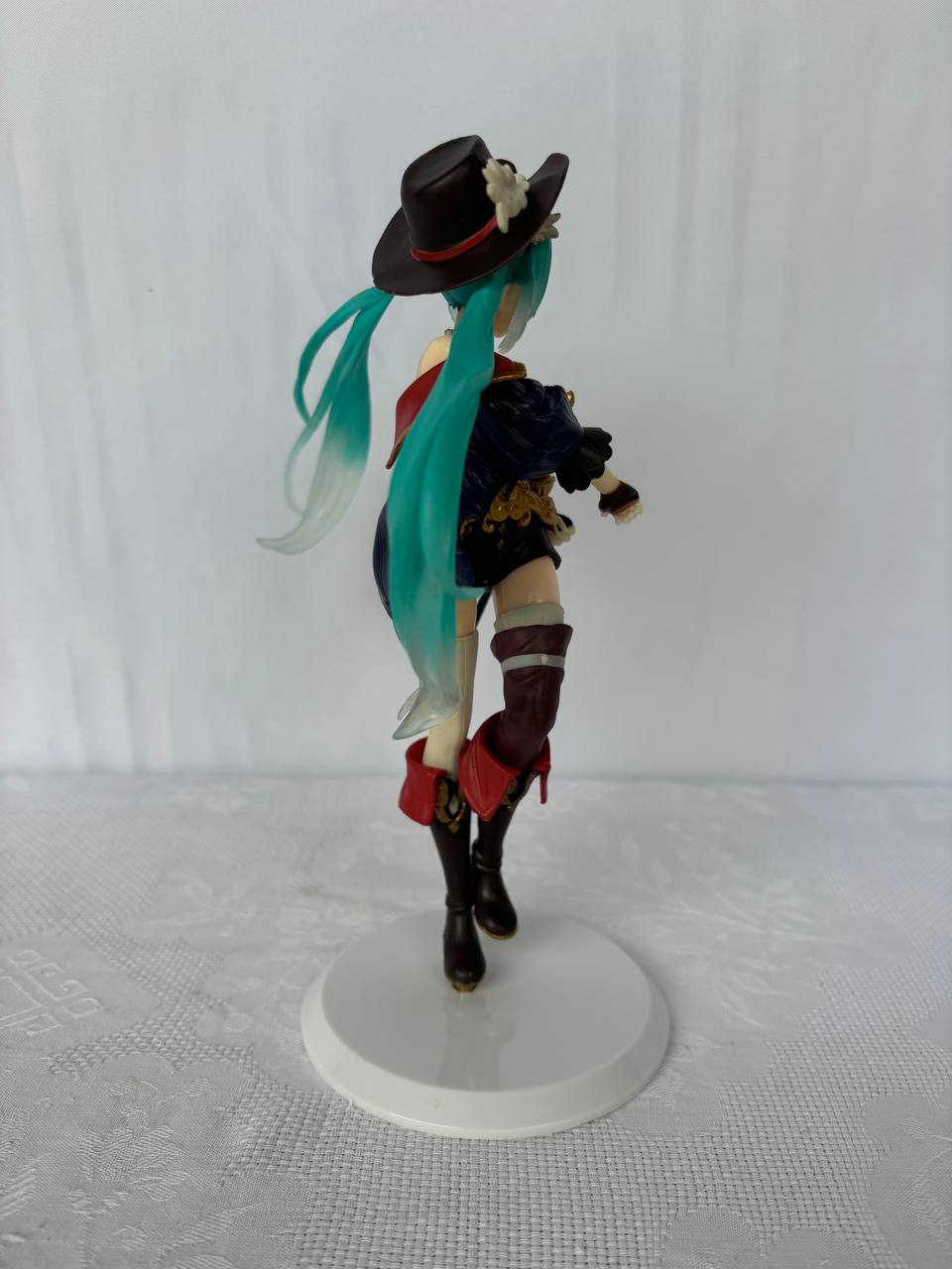 Hatsune Miku Action Figure Statue 18cm