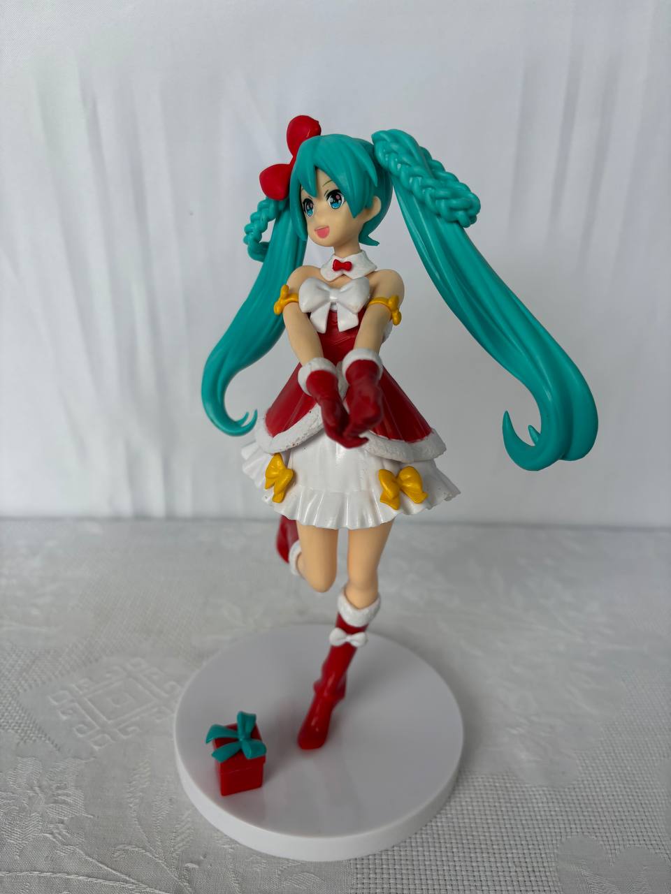 Hatsune Miku Christmas Action Figure Statue 20cm