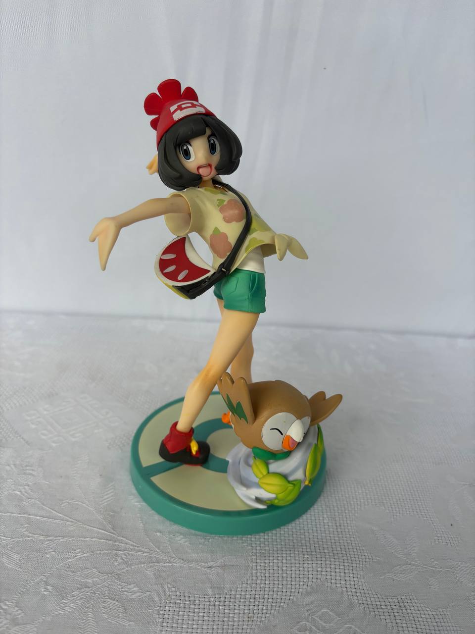 Pokemon Selene with Rowlet Action Figure Statue 19cm