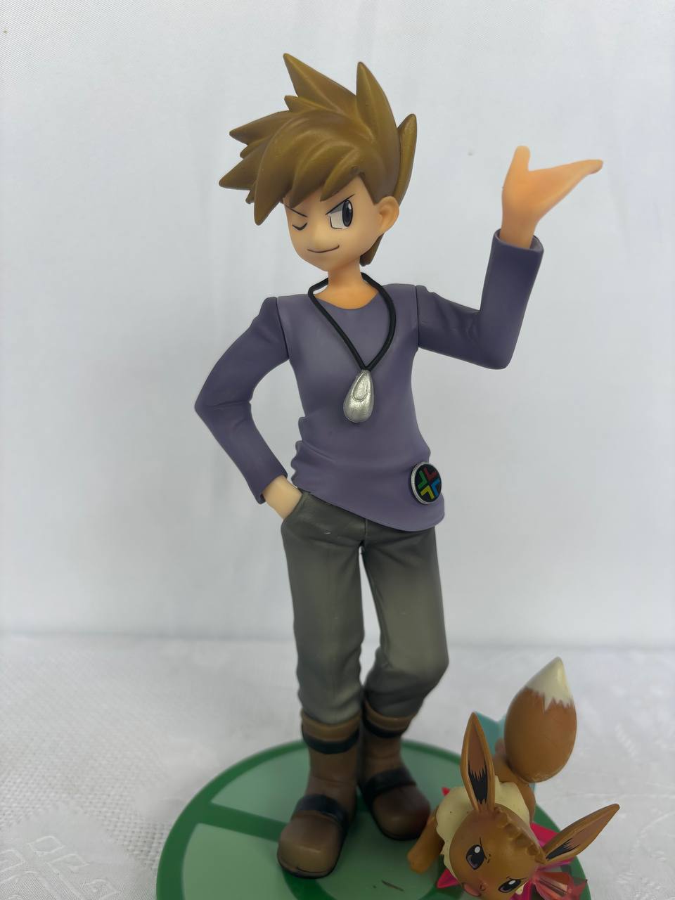 Pokemon Blue Oak And Eevee Action Figure Statue 19cm