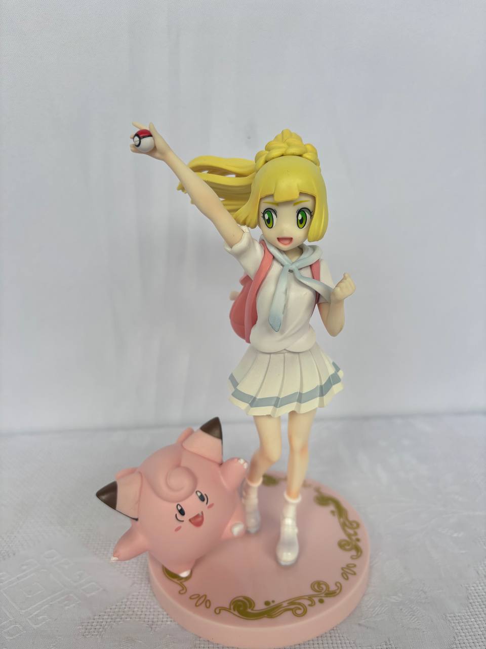 Pokemon Lillie and Clefairy Action Figure Statue 19cm