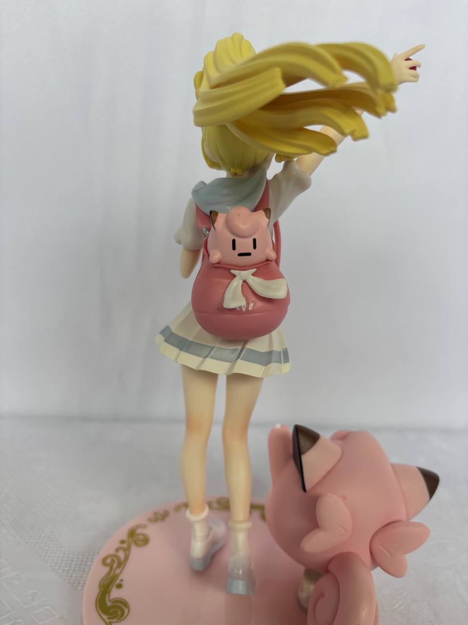 Pokemon Lillie and Clefairy Action Figure Statue 19cm