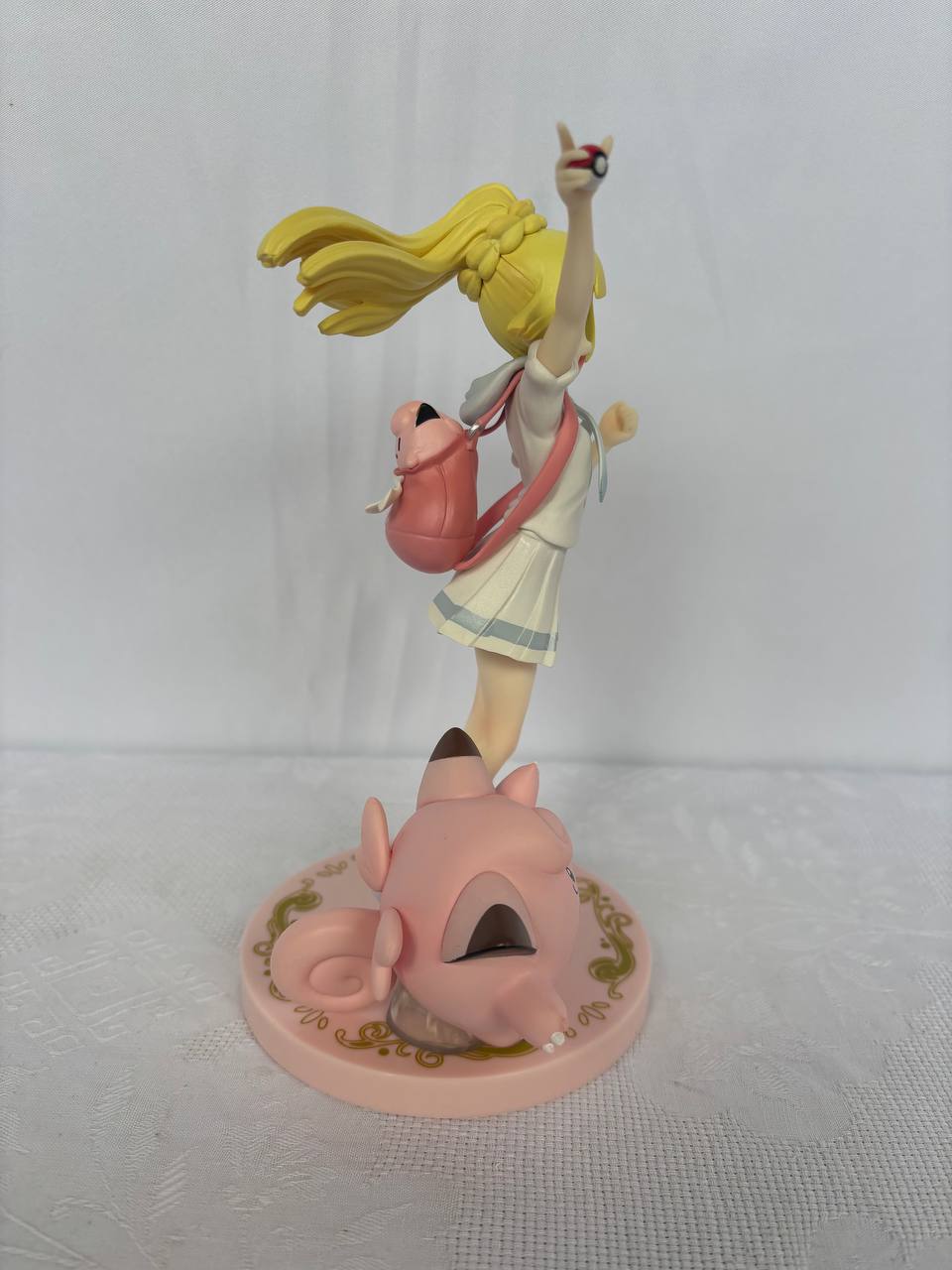 Pokemon Lillie and Clefairy Action Figure Statue 19cm