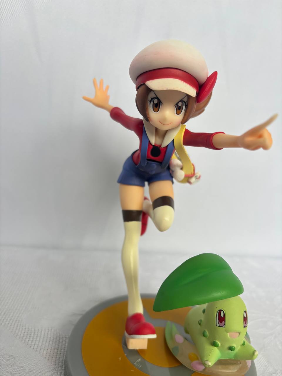 Pokemon Lyra And Chikorita Action Figure Statue 19cm