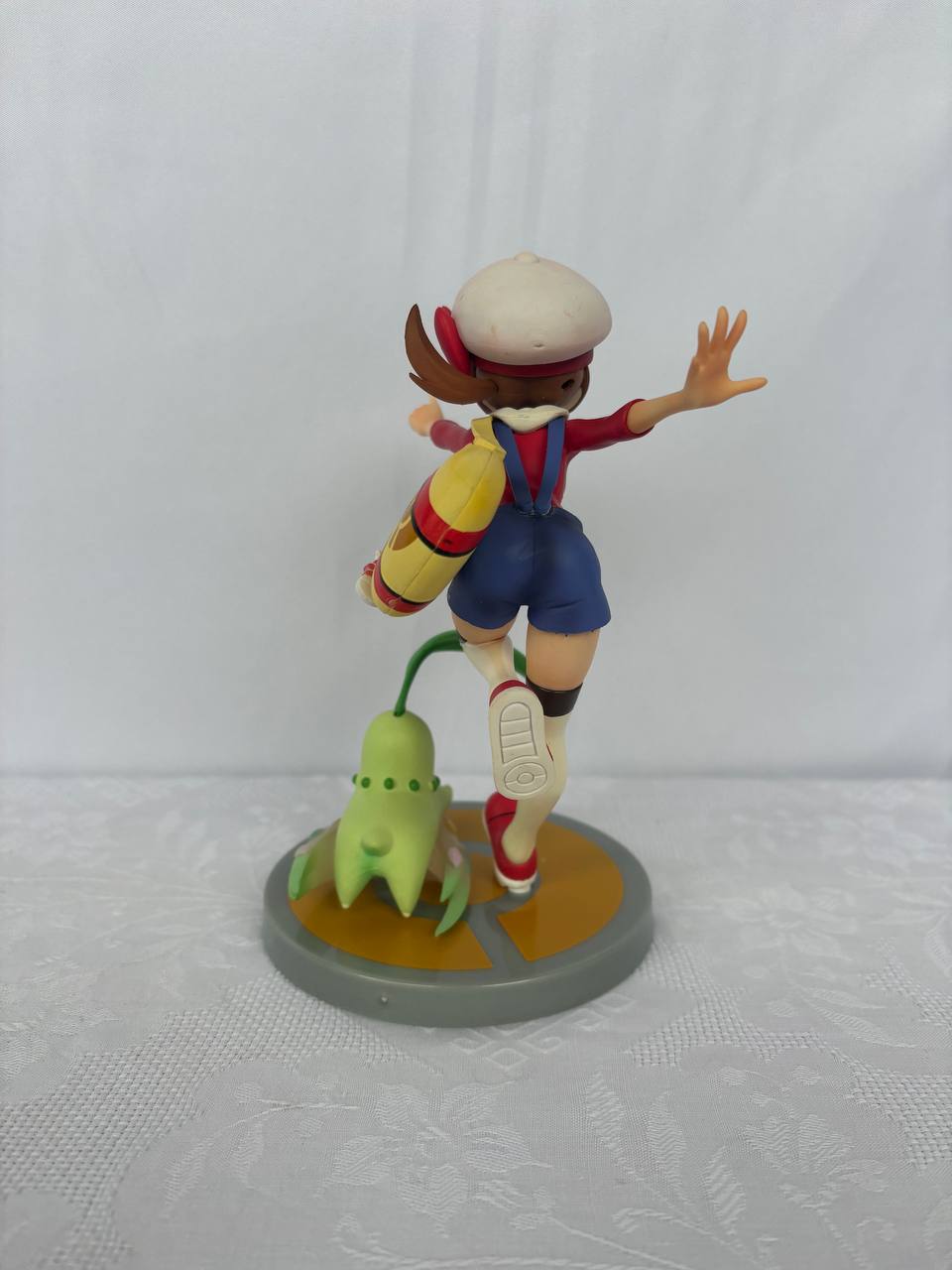 Pokemon Lyra And Chikorita Action Figure Statue 19cm