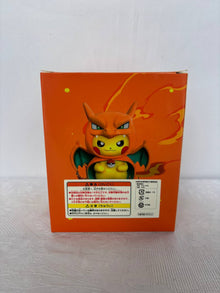 Pokemon Pikachu Cosplay Charizard Action Figure Statue 12cm
