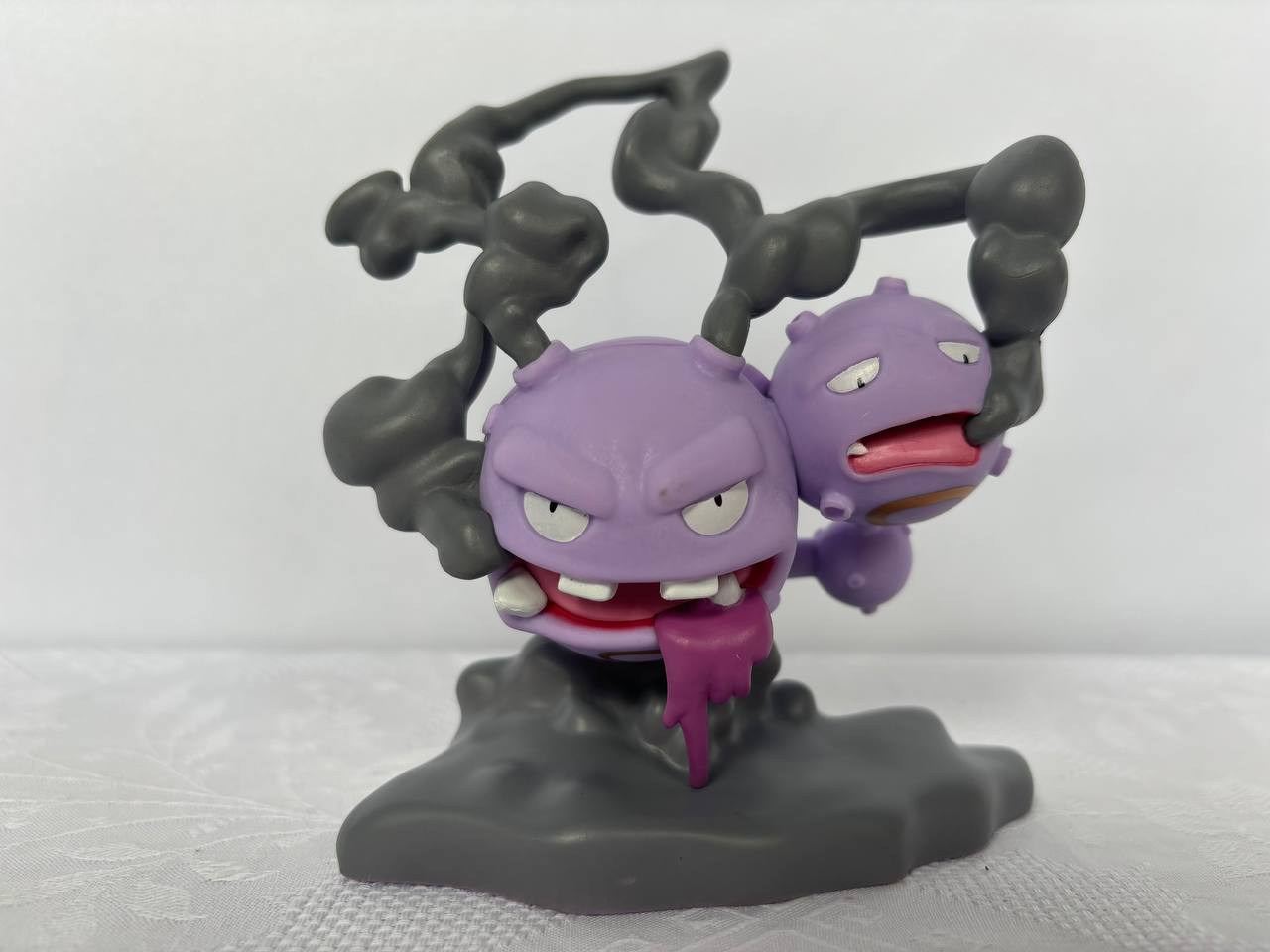 Pokemon Koffing Weezing Action Figure Statue 12cm