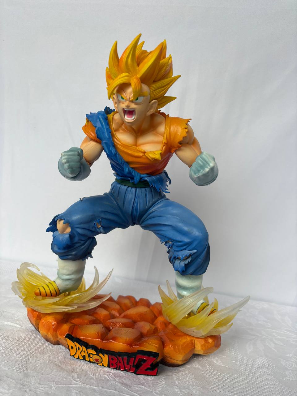 Dragon Ball Goku Super Saiyan Action Figure Statue 29cm