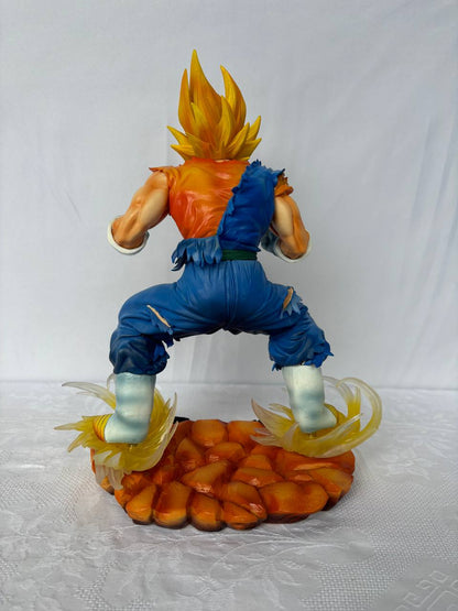 Dragon Ball Goku Super Saiyan Action Figure Statue 29cm