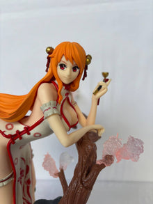 OnePiece Nami Action Figure Statue 26cm