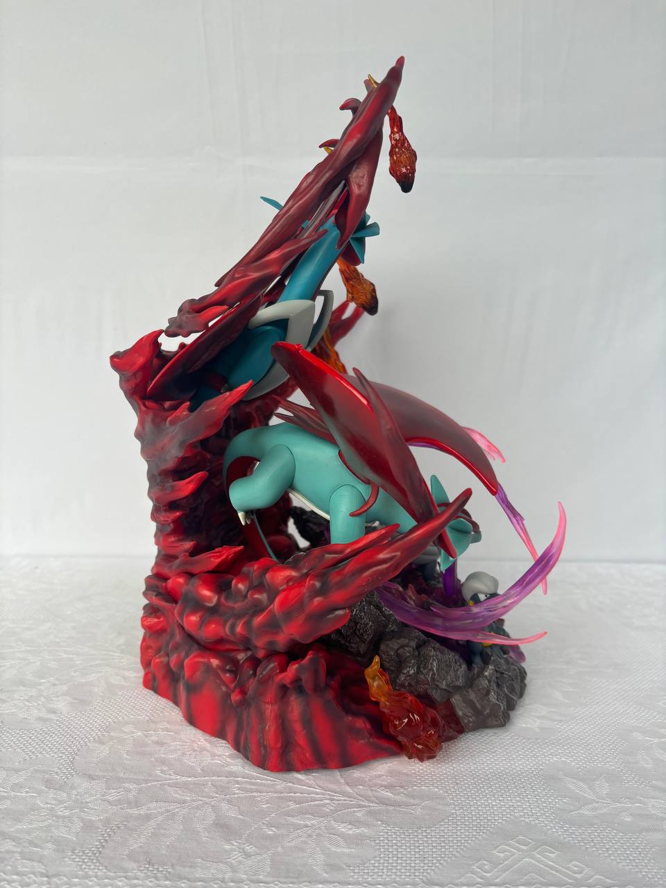 Pokemon Salamence Evolution Action Figure Statue 36cm