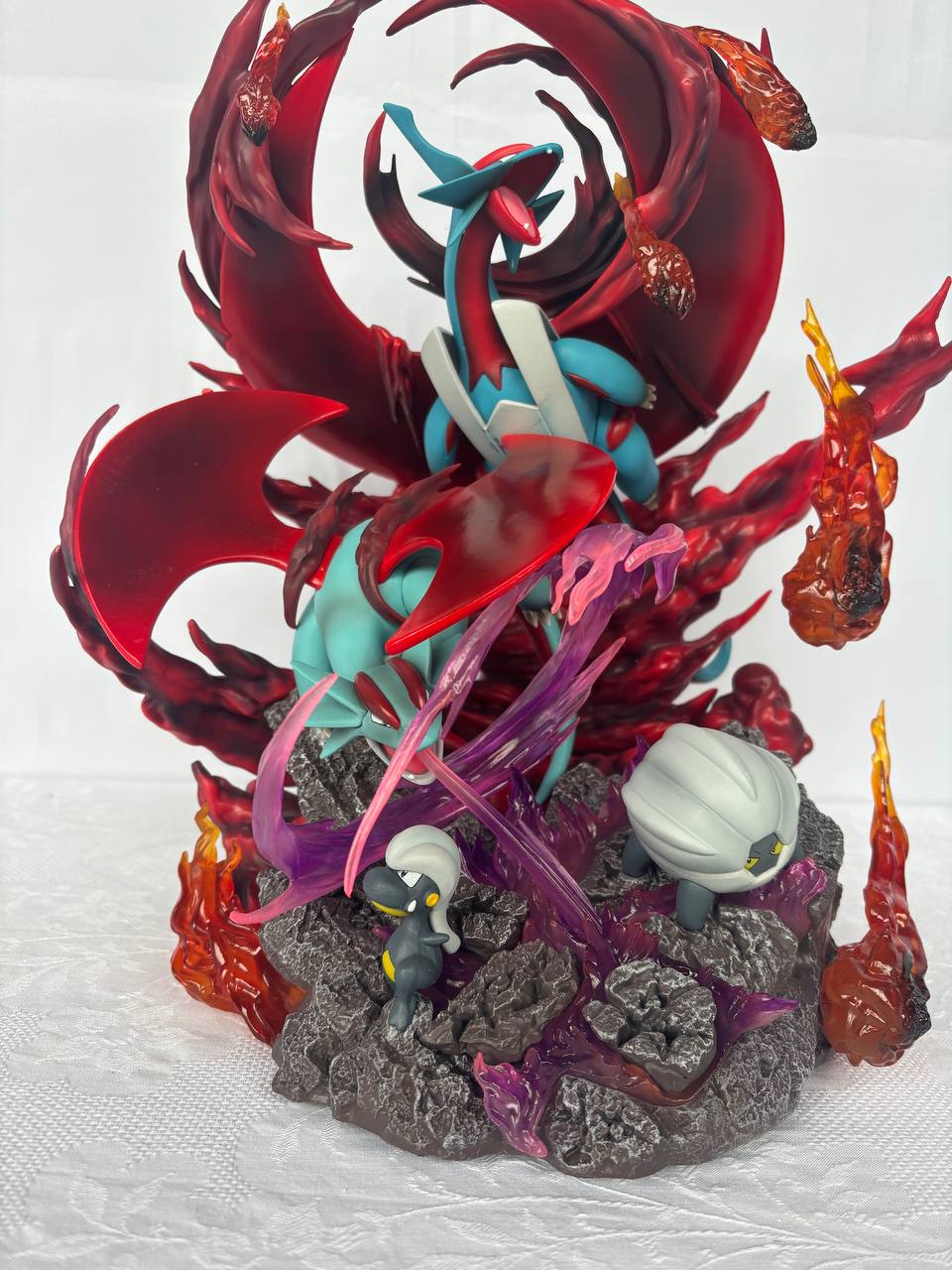 Pokemon Salamence Evolution Action Figure Statue 36cm