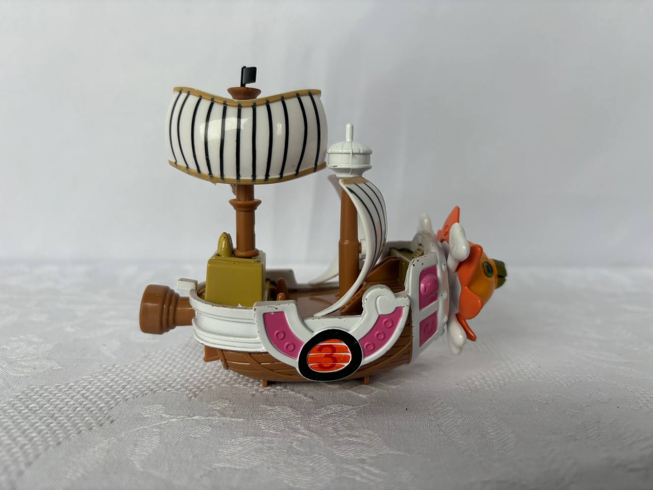 OnePiece Thousand Sunny Action Figure Statue 10cm