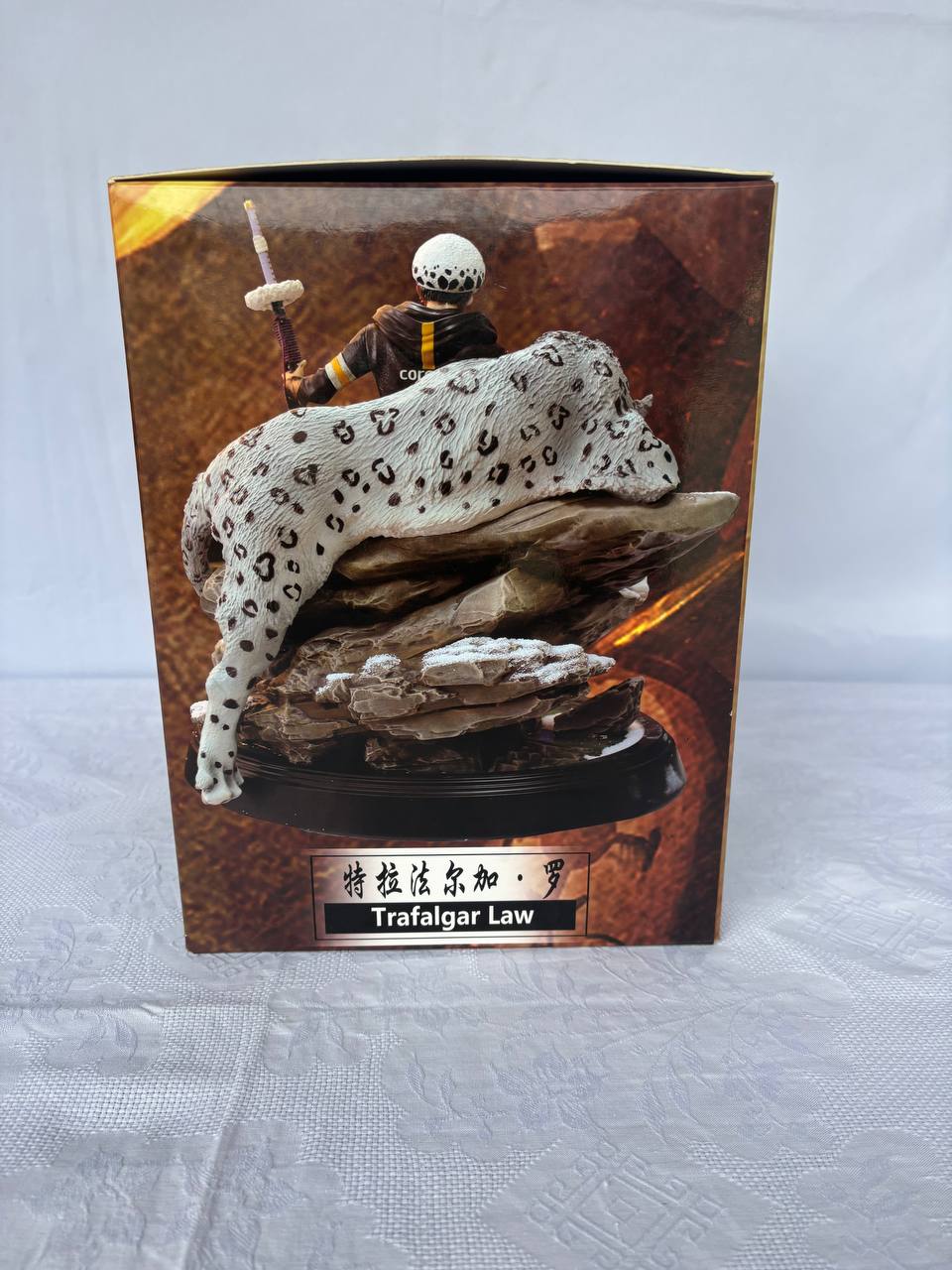 One Piece Trafalgar Law Action Figure Statue 27cm